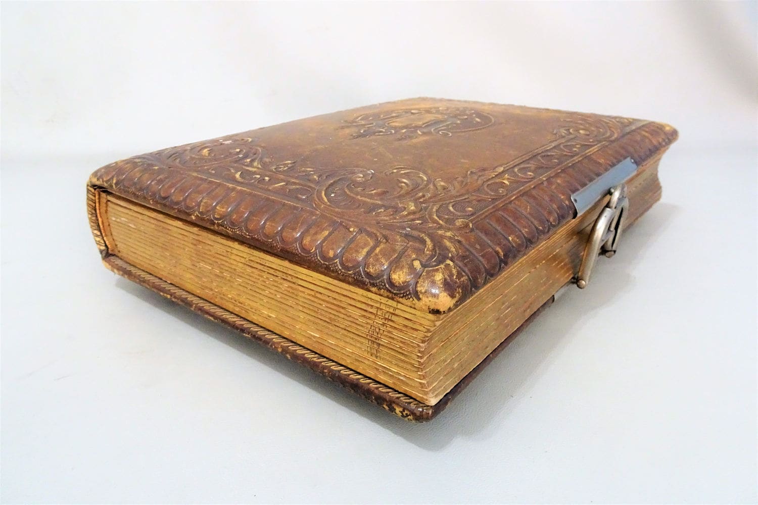 antique photo album photo book leather bound