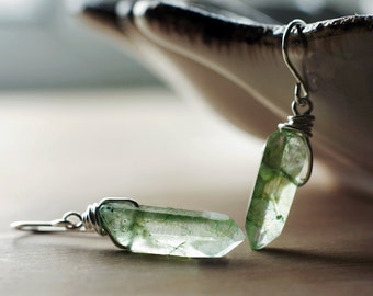 Sterling silver green quartz earrings | Natural rough gemstone earrings | Moss green crystal earrings | Sage green raw wire wrapped earrings