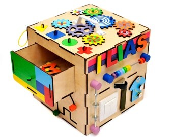 Personalized busy board wooden toy Latch board sensory board Activity board Name puzzle Montessori toy fine motor skill Shape sorting toy