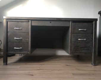 Vintage desk TYPE METAL NEWARK