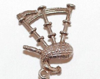 Vintage Sterling Silver 925 Bracelet Charm Scottish Bagpipes (1.9g)