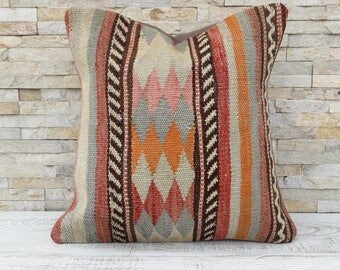 Kilim pillow, Kilim pillow cover, Boho pillow, Home living, Wintage pillow, Home design, Decorative pillow, Turkish pillow, Kilim cushion
