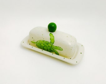 Butter Dish.Butter Dish. Sea Turtle Knobbed Butter Dish. Green. Sea. Turtle. Handmade by Sara Hunter
