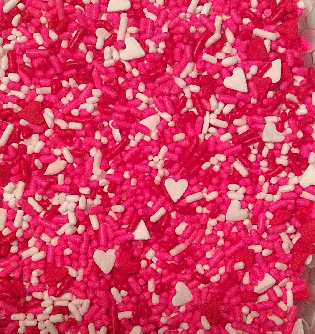 Sprinkles 3 oz. Red sprinkles pink hearts valentines mix
