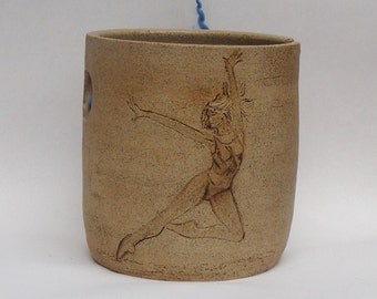 Stoneware Yarn Bowl With Etched Ballet Dancer