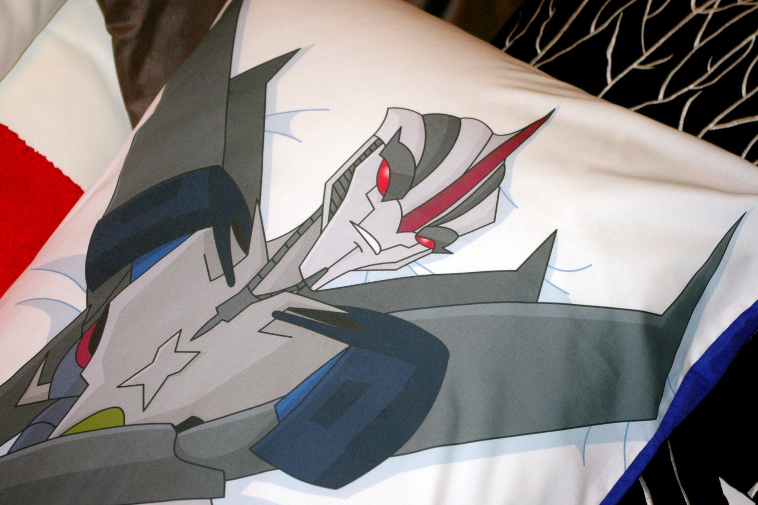 Transformers Prime Starscream Body Pillow Case