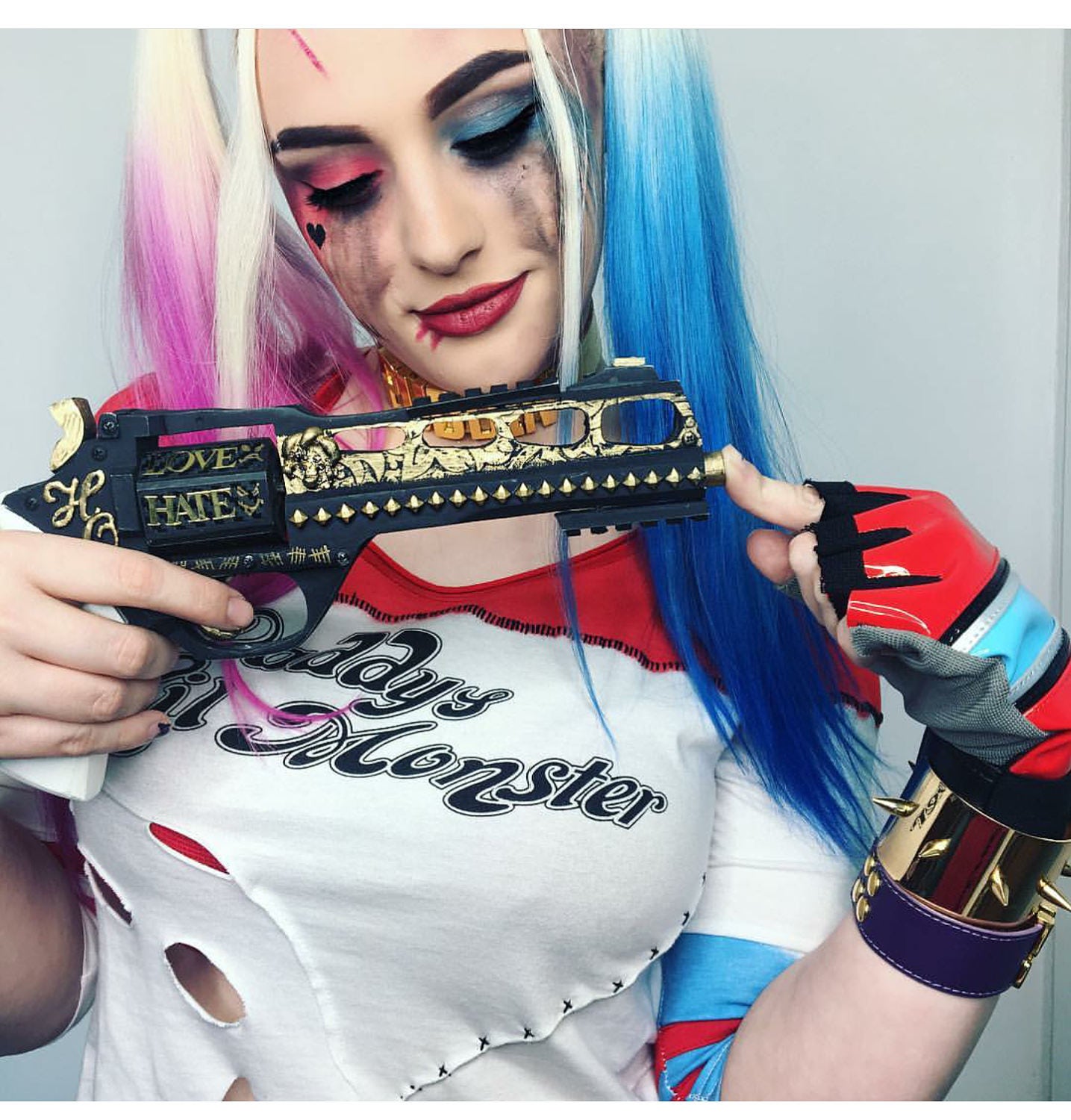GUN ONLY Suicide Squad Harley Quinn FULLY Painted 3 Week