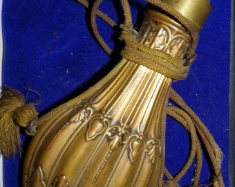 old original G.W. Hawksley powder flask with cord