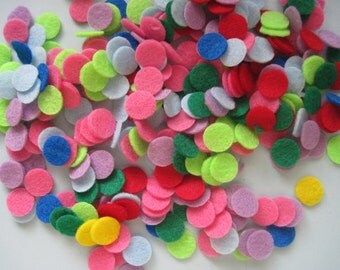 One-half inch (1/2 inch) (1.5 cm) MULTICOLOR or ALL WHITE Felt Die-Cut Circles. Bright colors. Available in lot of 50 or 100.
