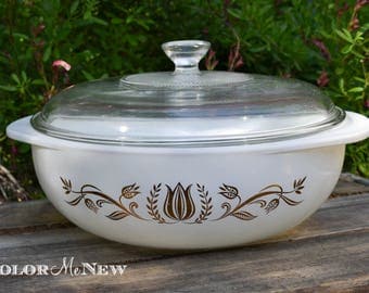 RESERVED for Soumayia -Vintage Pyrex - Golden Tullip - Casserole Dish and Lid - 024 2 Quart