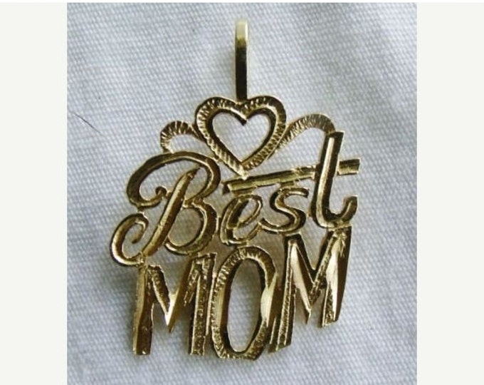 Storewide 25% Off SALE Beautiful Vintage 14k Solid Gold "Best Mom" Designer Mothers Necklace Pendant Featuring Heart Accent And Large Size D