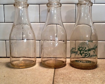 Rare Antique Milk Bottles Milwaukee WI Jersey Creamline TRPQ, Jersey Dairies 1930s Collection