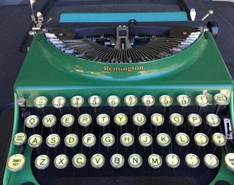 Vintage Remington Portable Typewriter