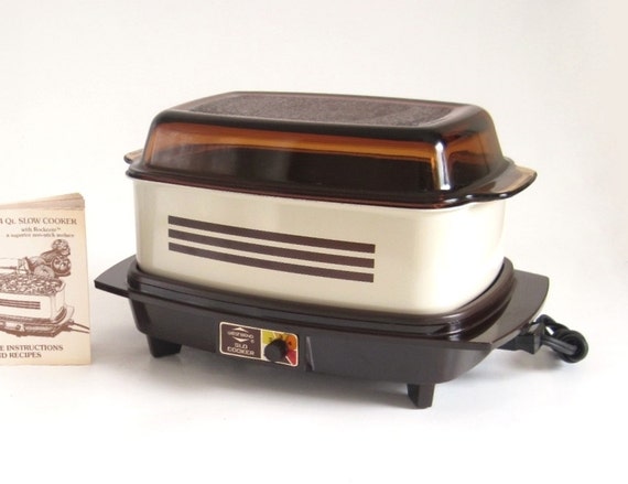 Slow Cooker West Bend 84114 4 qt Rectangular Vintage Almond