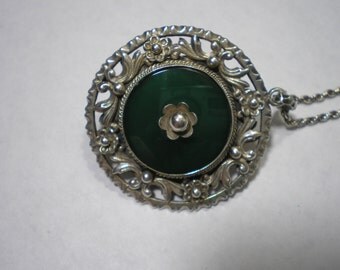 Vintage Sterling Silver Chrysoprase Double Sided 3D Pendant Necklace 18 Inches