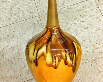 1960's mid century adrian pearsall ERA peanut butter and dark brown lava drip glaze danish modern table lamp