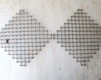French Woven Wire Diamond Shaped Trivet, Set of Two, Wire Cooling Rack, Metal Hot Pad, Made in France, Primitive, Antique, WTH-1409