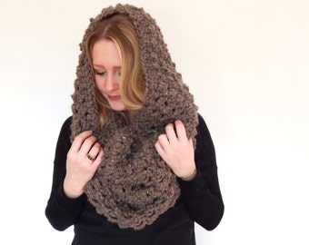 Chunky Knit Scarf - Cowl Neckwarmer - Chunky Crochet Scarf Snood // THE TAYLOR // Barley