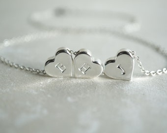 Family Necklace, 3 Hearts Necklace, Best Friend, Mother Daughters, 3 Sisters, New Mom, Push Present, Personalized, Custom Necklace, Wedding