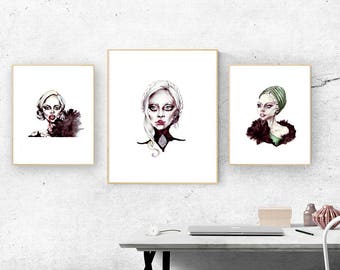 Three different Lady Gaga digital portraits plus 2 secret files in high resolution. Ready to be printed 21 x 29,7 cm. American Horror Story