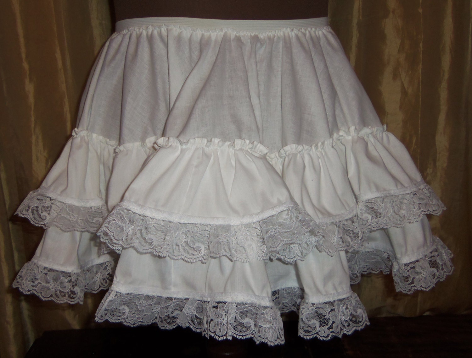 White Lace Under Skirt Petticoat Great for Pirate Rockabilly