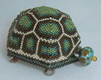 Beaded Turtle Box