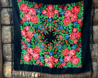Big Ethnic black Vintage ukrainian russian shawl fringed babushka scarf floral With Tassels wool folk style USSR Ukraine chale russe