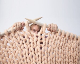 Chunky Knit CARPET. Thick and Soft Giant Rug from super bulky Merino Wool. Big stitch carpet by woolWow!