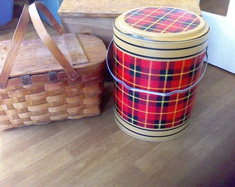 Large Skotch plaid cooler, 4 gallon size, 1950's pinic, metal cooler made in the USA