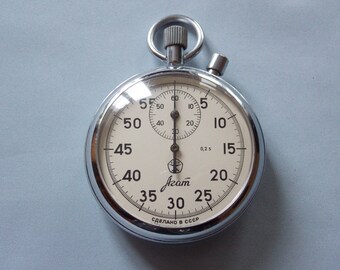 Soviet stopwatch AGAT. Mechanical chronometer USSR. Working.