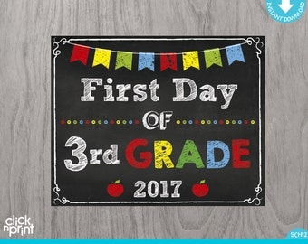 First Day of Third Grade Sign Instant Download Print Yourself, First Day of 3rd Grade Chalkboard Sign, Printable Back to School Sign