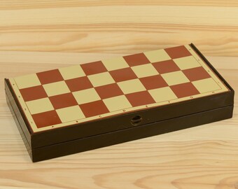 Chess board, magnetic board, without chess pieces, chess box, soviet chess, Vintage box, box for chess, secret box, secret storage.