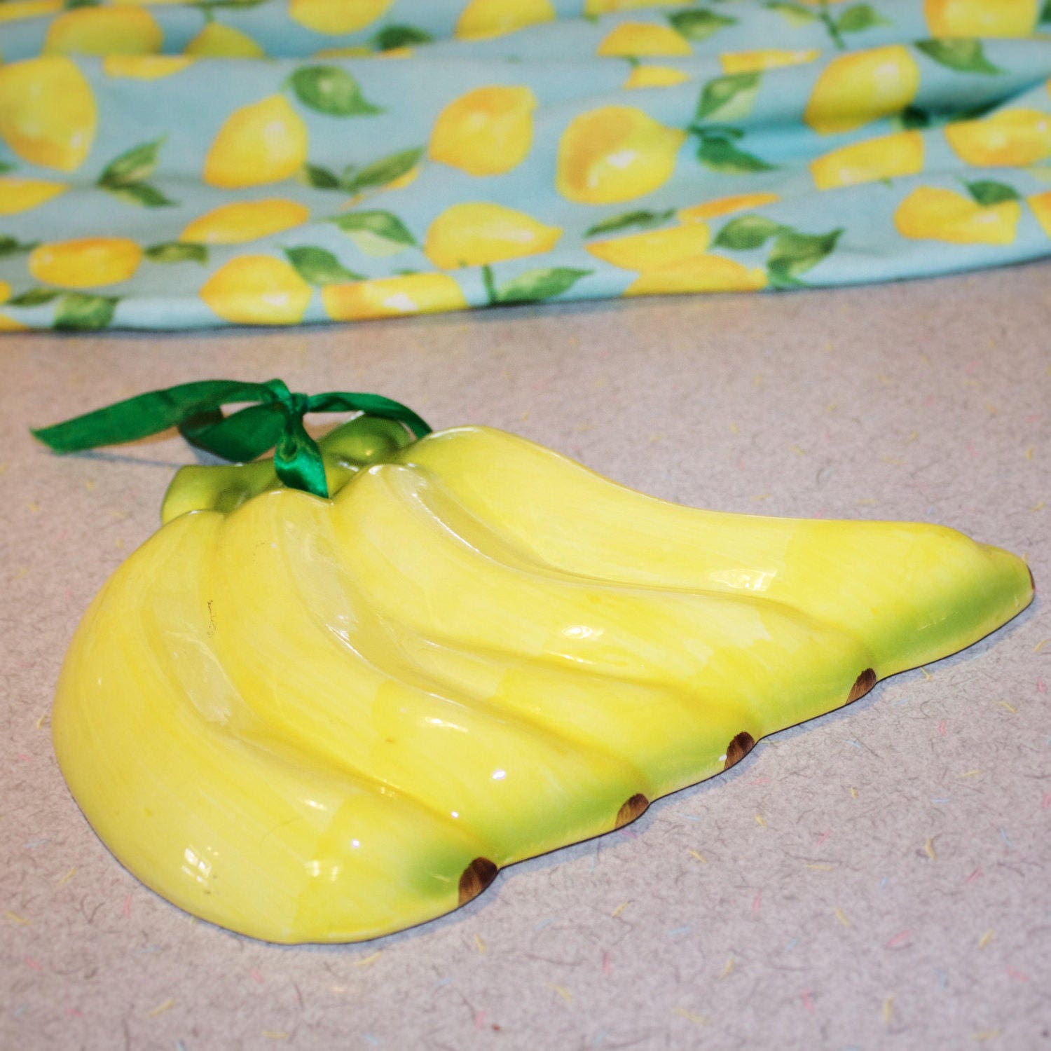 Banana wall decor
