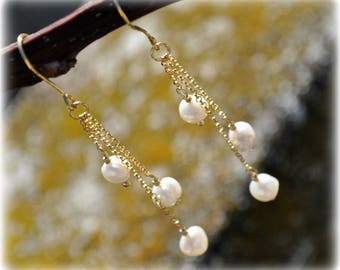Gold Pearl Earrings, Wedding Earrings Dangle Earrings Gold Earrings, Chain Earrings, Bridal Earrings, Bridesmaid Earrings, June Birthstone