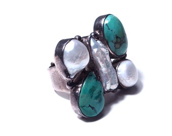 Silver, turquoise and Pearl ring