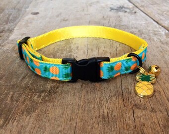 Pineapple cat collar - cute for summer