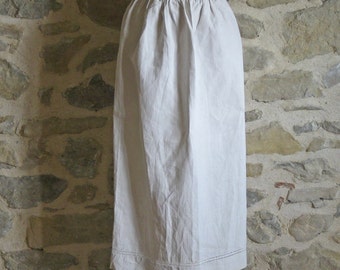 antique linen apron with jours and monogram - French vintage pinny