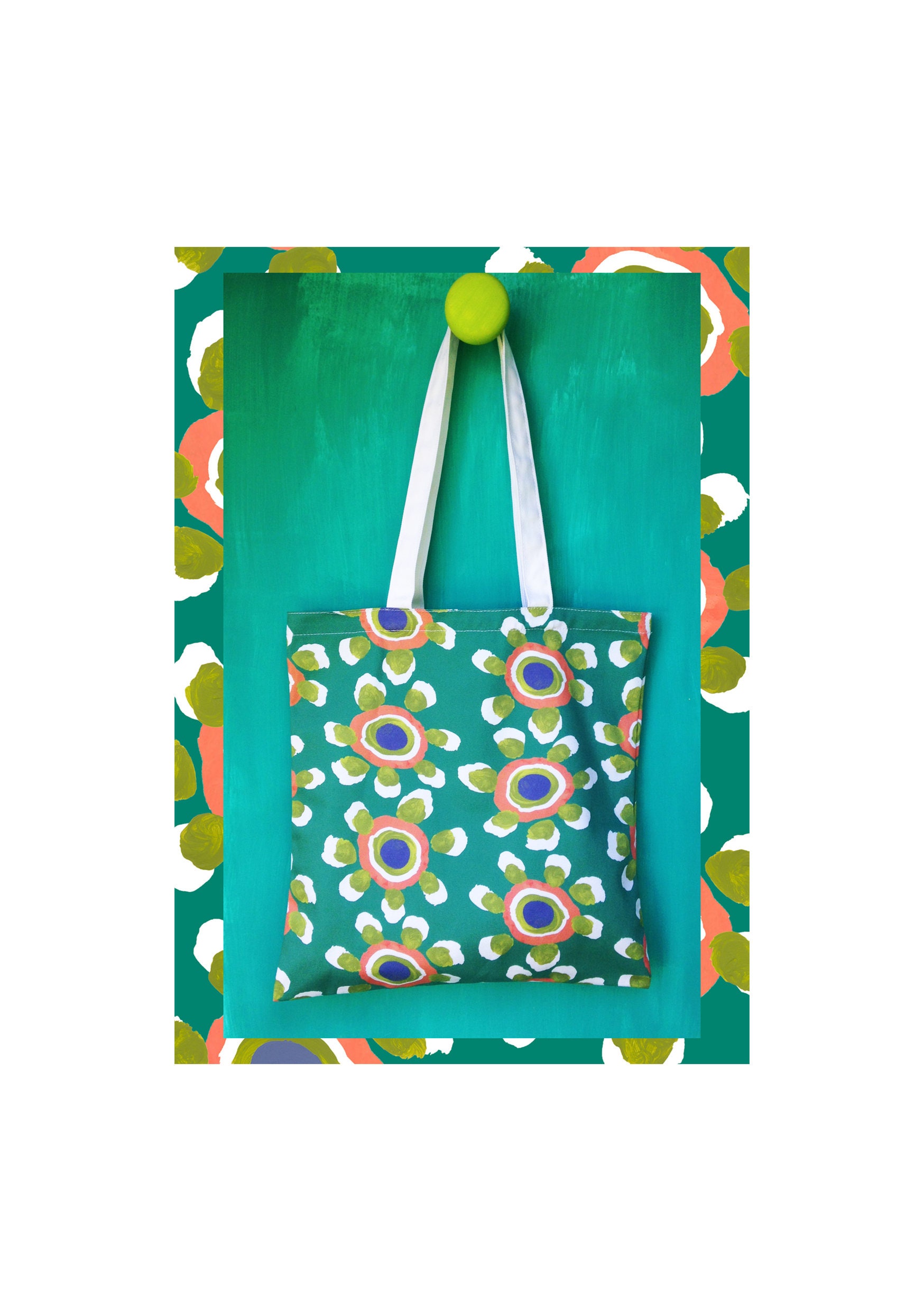 on the go jungle tote