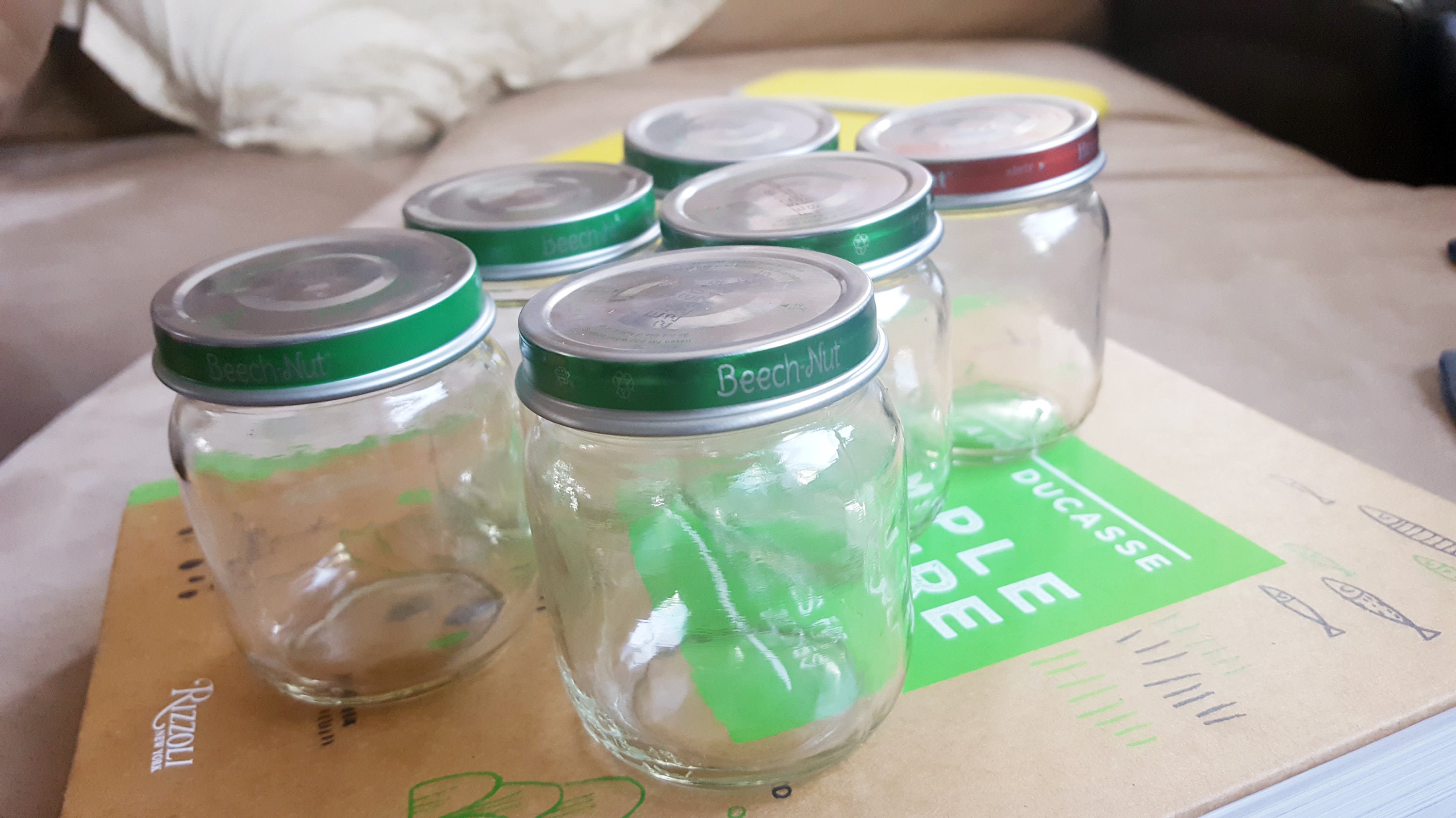 4 Oz. Empty residue free Baby Food Jars W/Lids DIY Small
