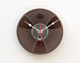 Recycled magnetic tape reel clock, reel to reel gift, Audio geek gift, music lovers gift, upcycled industrial clock, timepiece birthday gift
