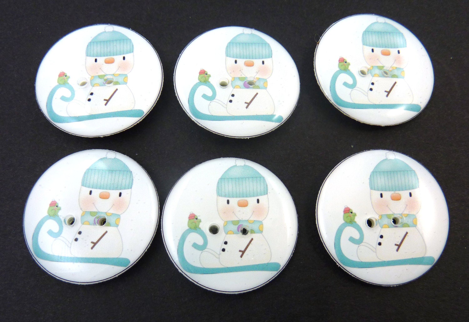6 LARGE Snowman Buttons. Handmade Buttons. 1 or 25 mm.