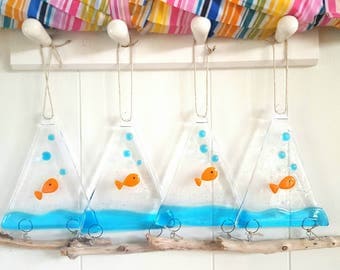 Fused glass goldfish suncatcher