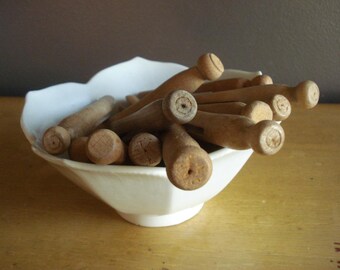 Vintage Clothespins VI - Fourteen Wooden Laundry Pins