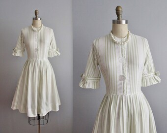 50's Shirtwaist Dress // Vintage 1950's Striped Cotton Shirtwaist Full Garden Party Shirtwaist Dress