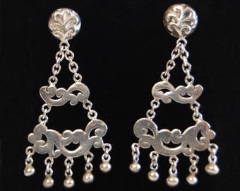 lois hill chandelier earrings