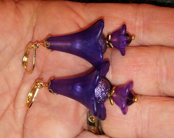 Lucite earrings. Purple earrings. Dangle earrings.