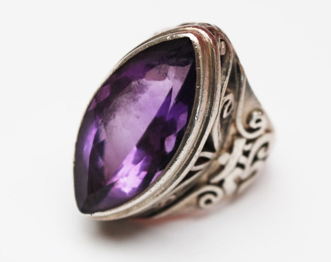 Amethyst Sterling Ring - size 5 - Silver filigree - Purple gemstone - Large chunky boho ring