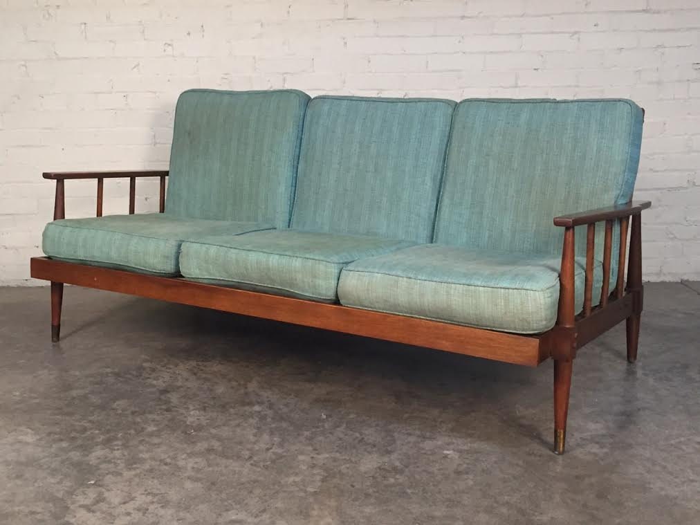 Mid-Century Modern Sofa / Couch Style Of Baumritter SHIPPING