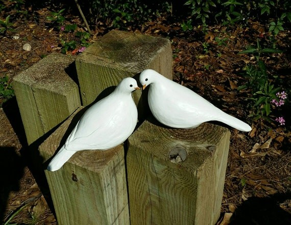 Zwei groÃe weiÃe taube statuen garten statue/skulptur vogel
