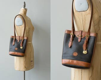 River Rock purse | Vintage 1990s black Dooney and Bourke | Vintage pebbled leather bucket bag